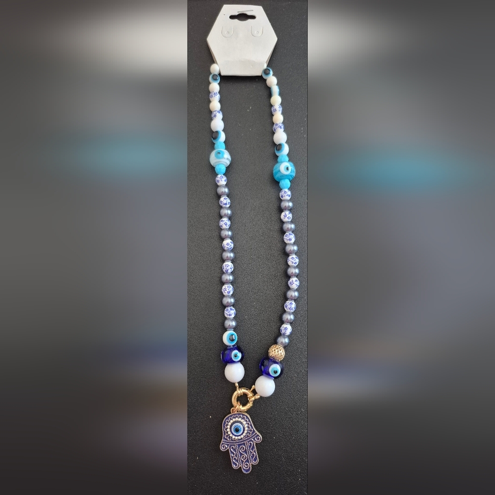 Dark Blue Hamsa Hand Turkish Blue Evil Eye Beaded Stretch Necklace (New)